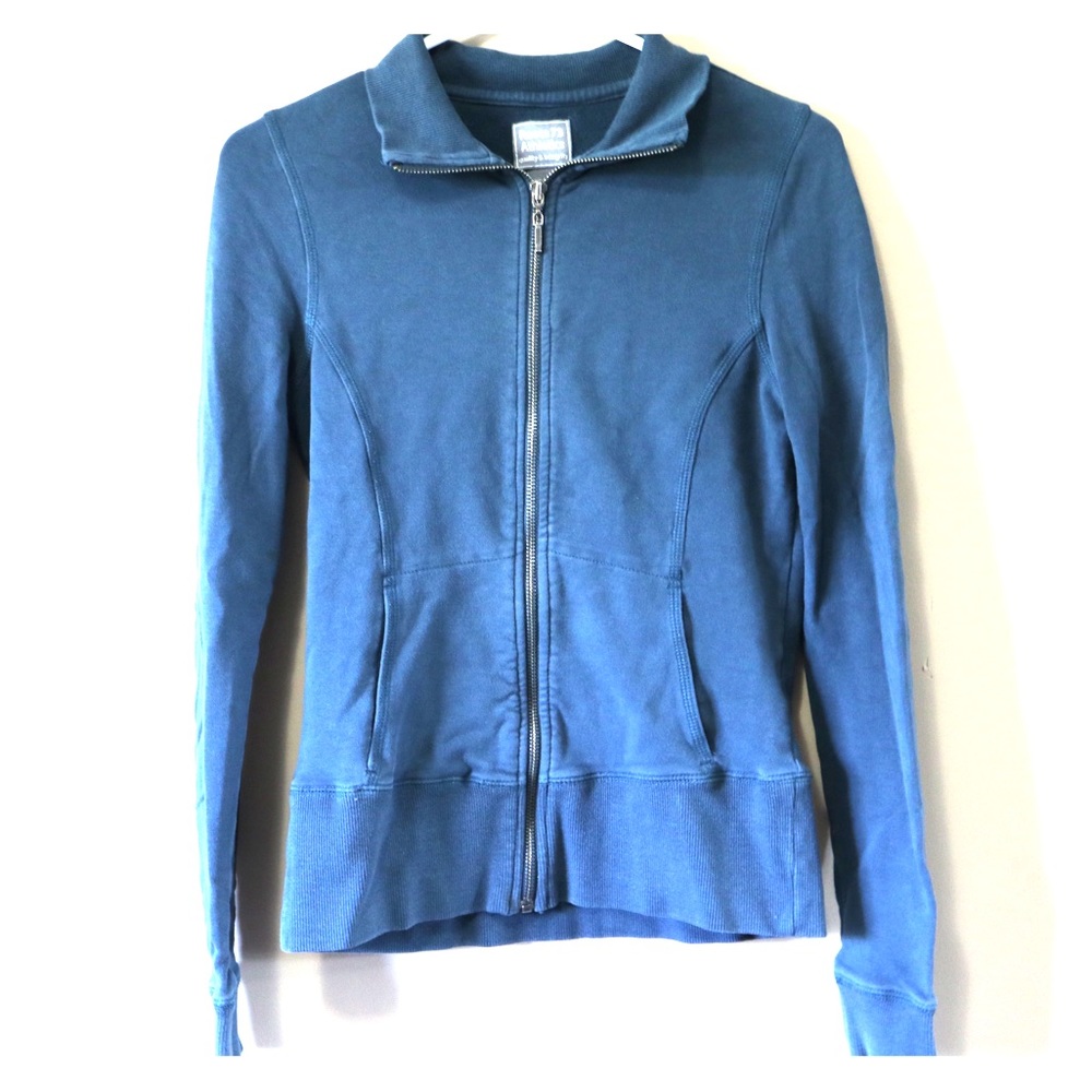 Roots zippered sweater